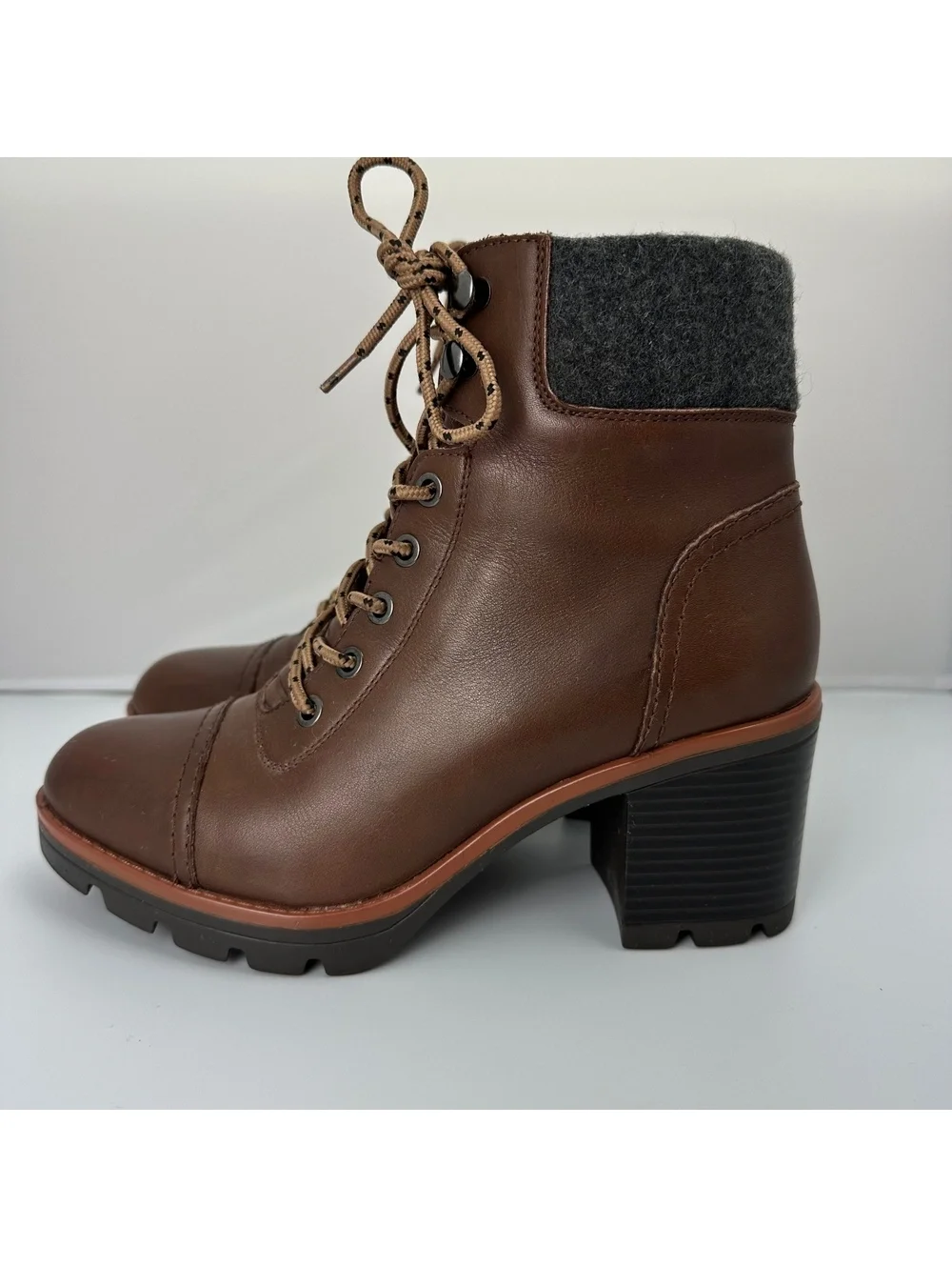 Naturalizer Varuna Waterproof Leather Lace Up Ankle Boots Brown Wool 7.5 womens